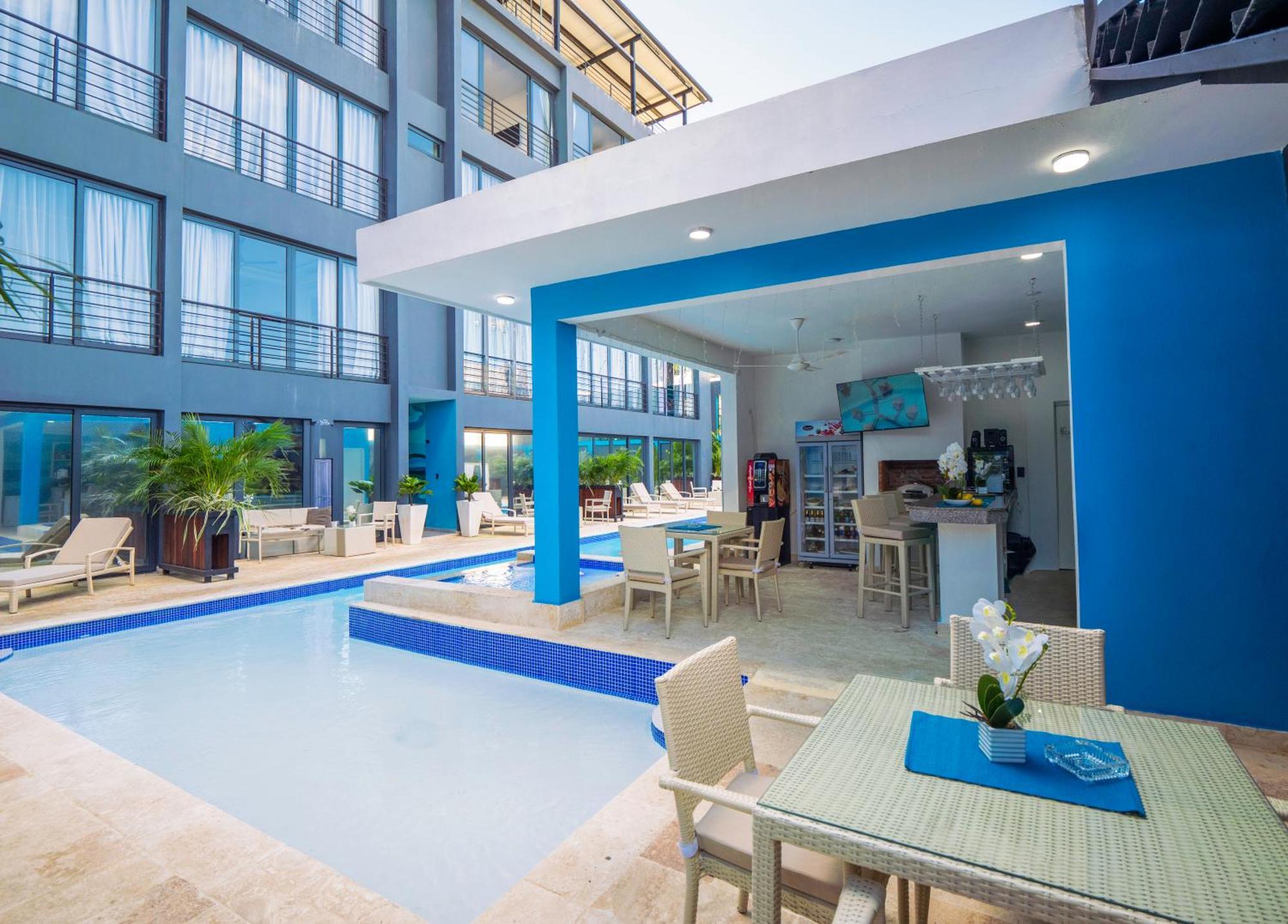 Instyle Residences At Rizz Suites Sosúa エクステリア 写真